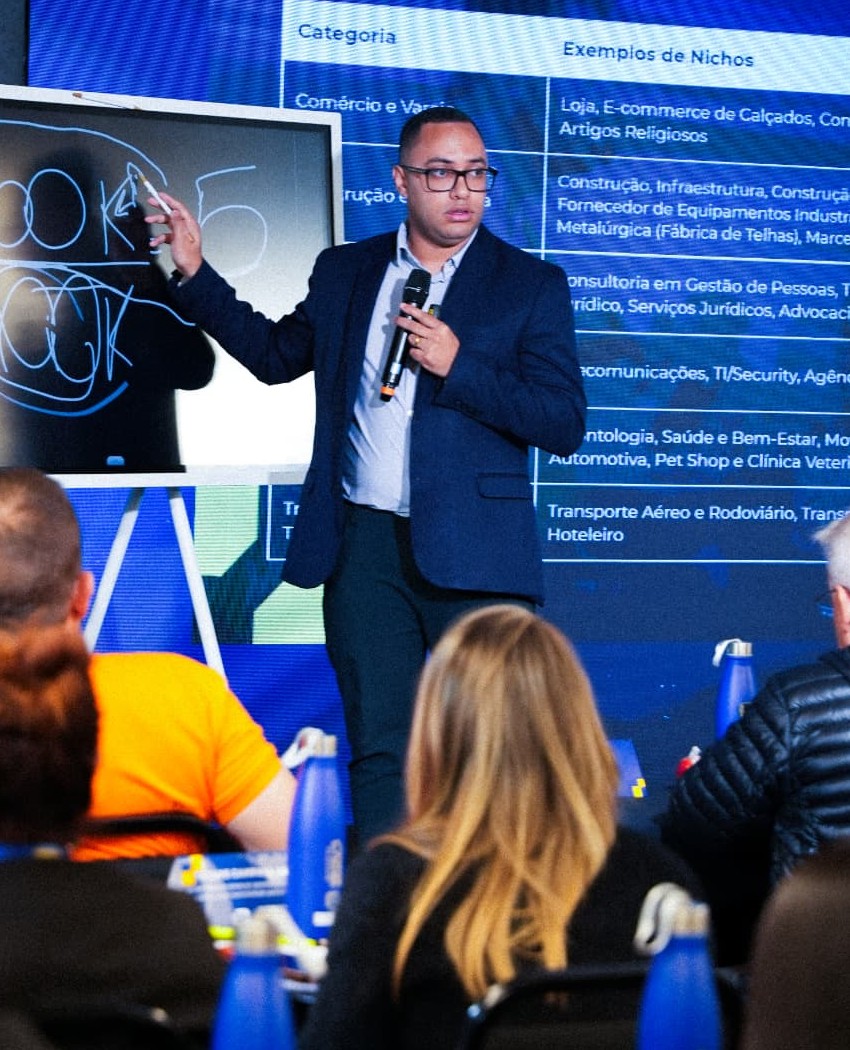 Alex França apresentando resultados do Método OPS